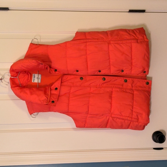 Old Navy Jackets & Blazers - Old Navy fleece-lined puffer vest